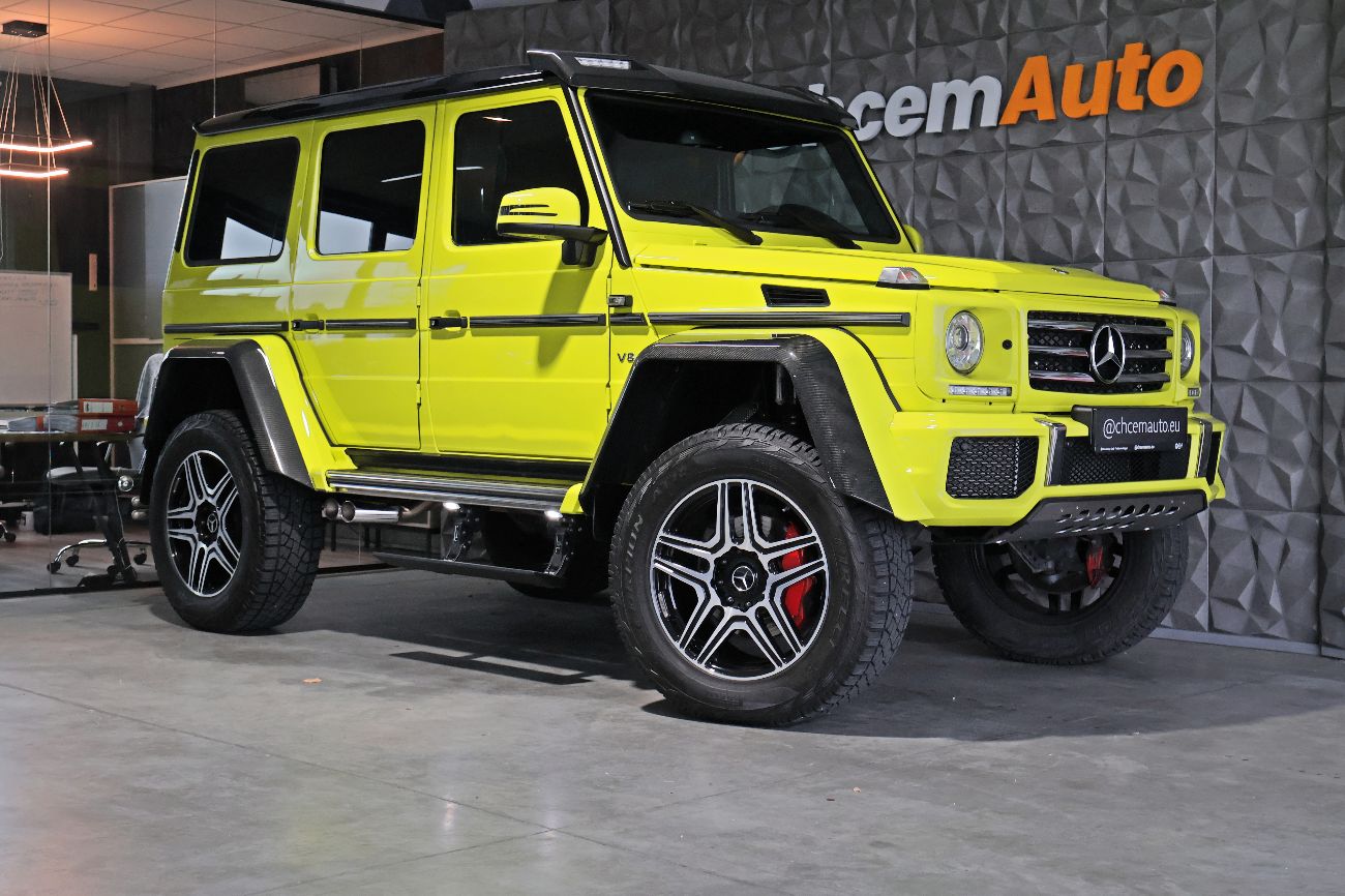 Detailed view of the car